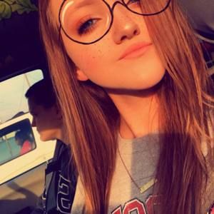 Meet your Posher, Tabitha